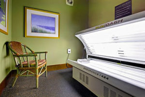 Tanning room, tanning bed, chair